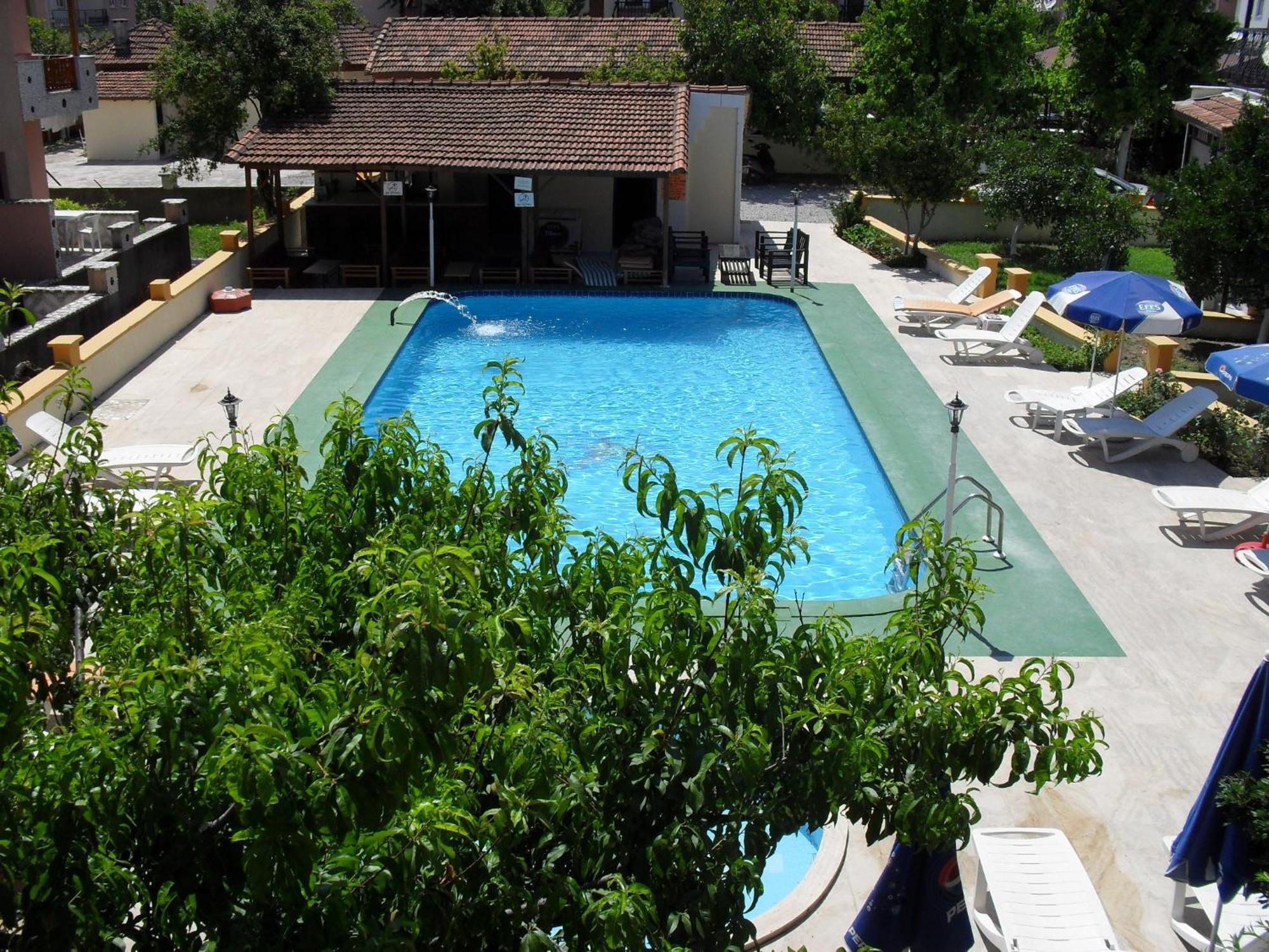 Villa Ozalp Apartments Далян Екстериор снимка